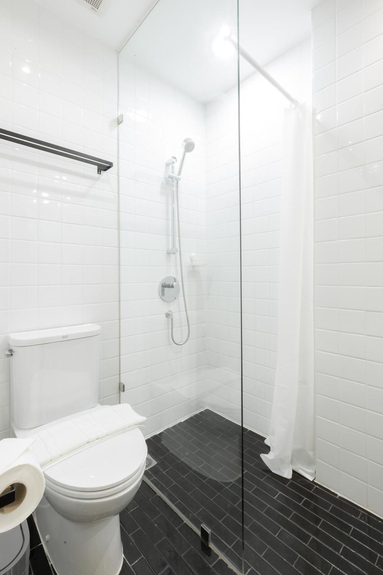 בנגקוק Double B Hostel מראה חיצוני תמונה